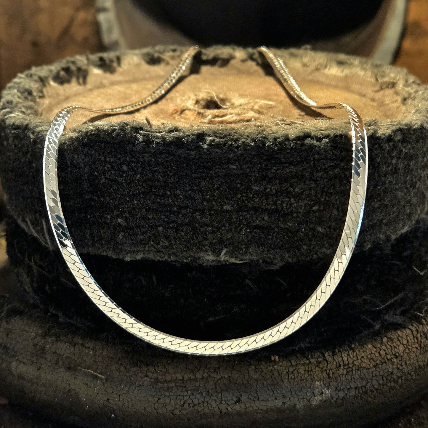 Collier | Herringbone