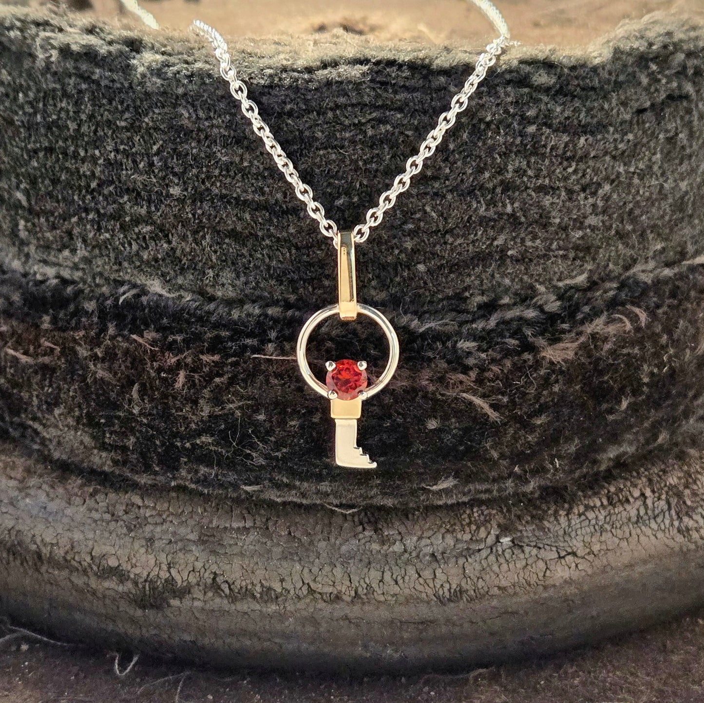 Collier| Clé de Janvier